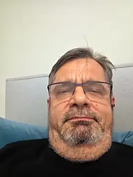 Axer1960's cam snapshot