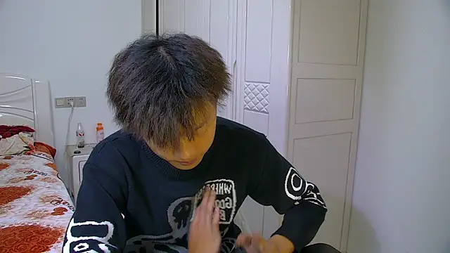 Chocolates-001 live sex cam