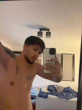 Darius_Flt live sex cam