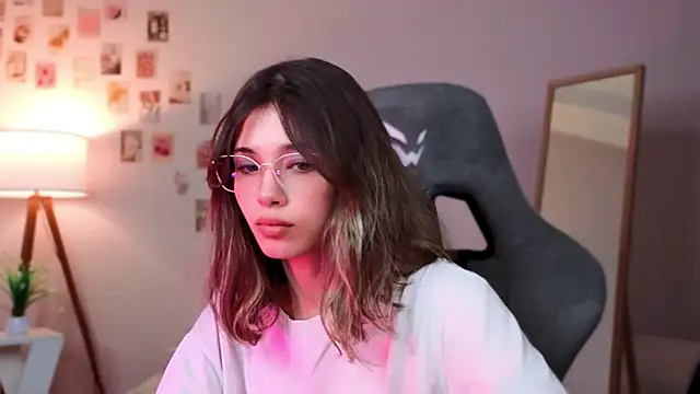 dinnerwithflowers's cam snapshot