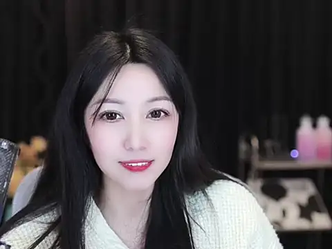 Nuyoah-77 live sex cam