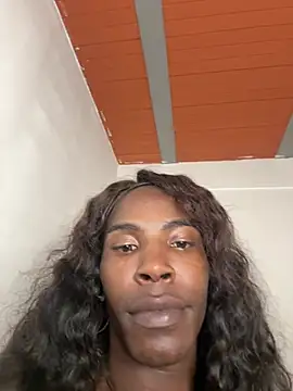 Richchocolatesweet_ live sex cam