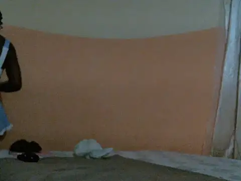 Pretty_miss_devilxxx35's cam snapshot