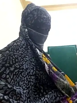 chocolate-puss's cam snapshot