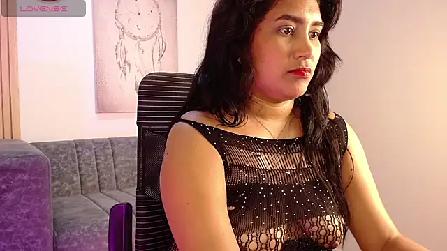 mia_ortega_'s cam snapshot