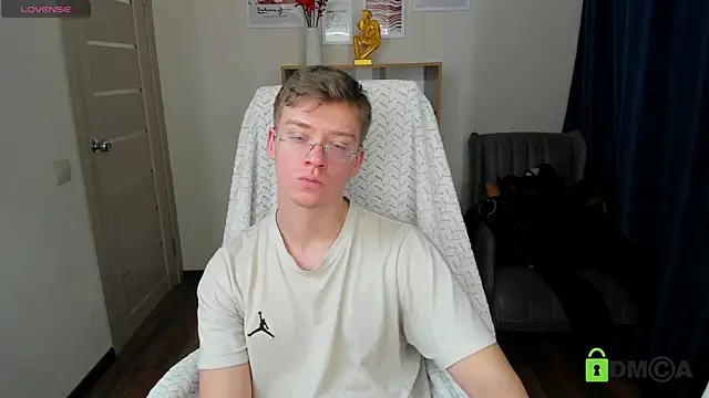 Harm_Dick live sex cam