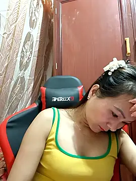 Yumyum_kiw's cam snapshot