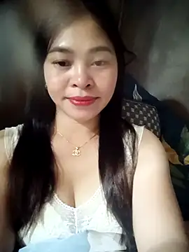 Caniroom_bia's cam snapshot