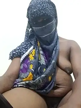 chocolate-puss's cam snapshot