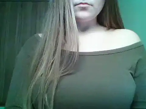 Evasapples's cam snapshot