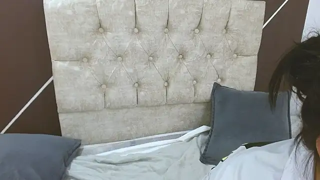 LiaMonroee_'s cam snapshot