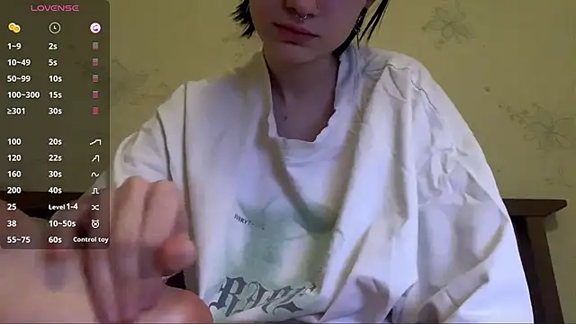 LorRebak's cam snapshot