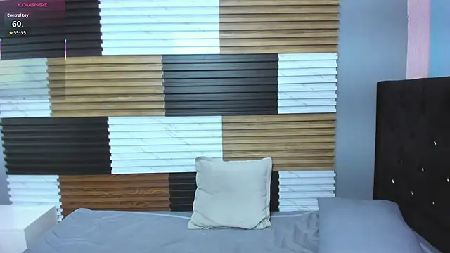 Maitee_Milleer's cam snapshot