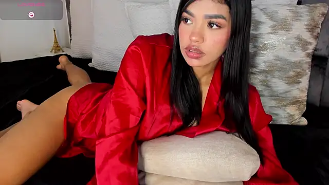 NaylaGrey's cam snapshot