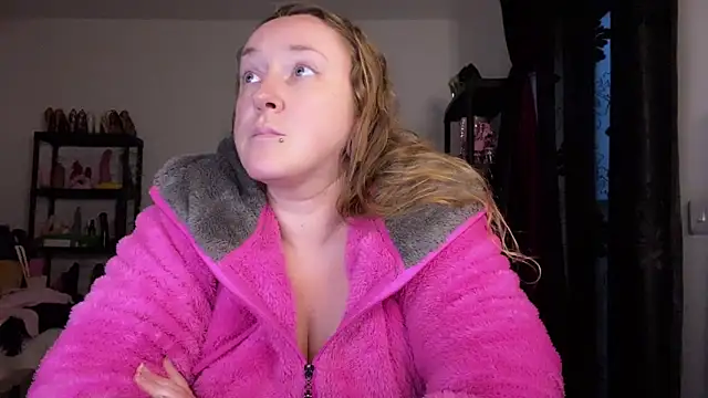 kisicaxx's cam snapshot