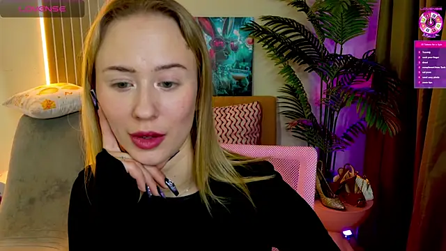 SashaBrooks live sex cam