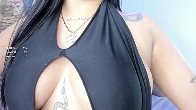 zully_arab's cam snapshot