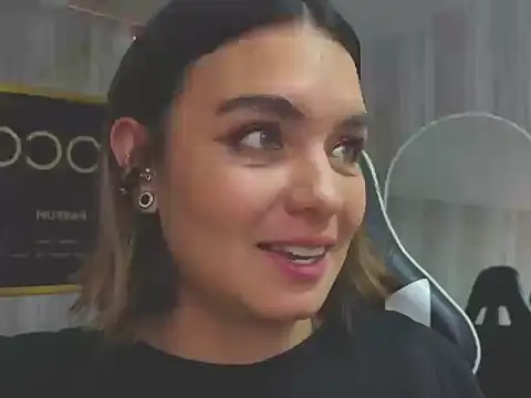 zarcasutra_t's cam snapshot