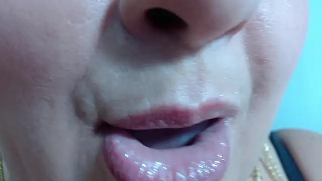 Kerly_Doll's cam snapshot