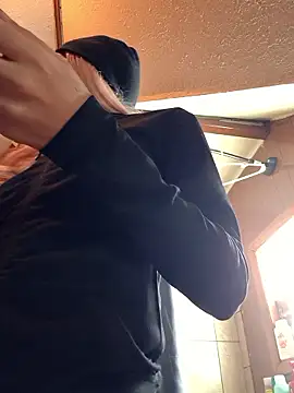 carmelbbyx22's cam snapshot