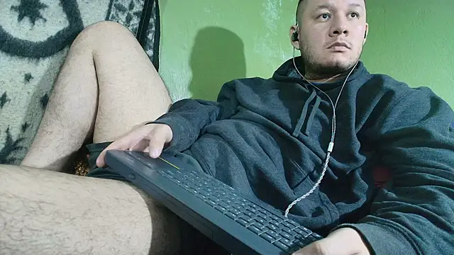 sweet_cock28 live sex cam