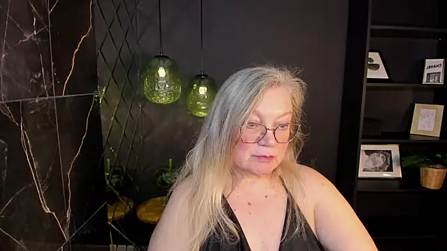 NataliMellow's cam snapshot