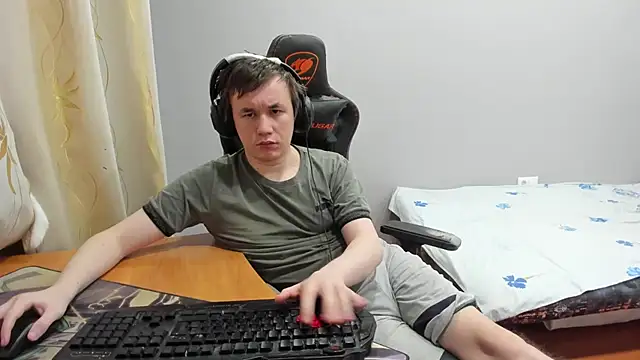 iliaskrislove live sex cam