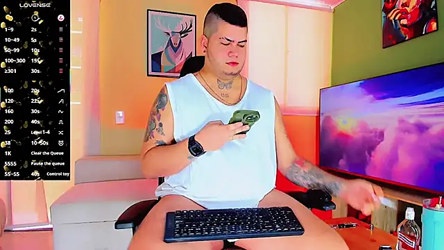 Thomas_chubbyxhot live sex cam