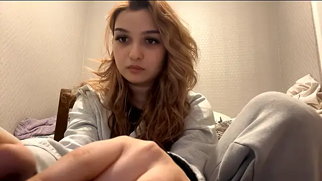 SaraHayley's cam snapshot