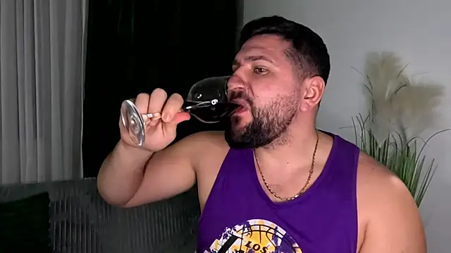 Gold_Alpha_Boy's cam snapshot