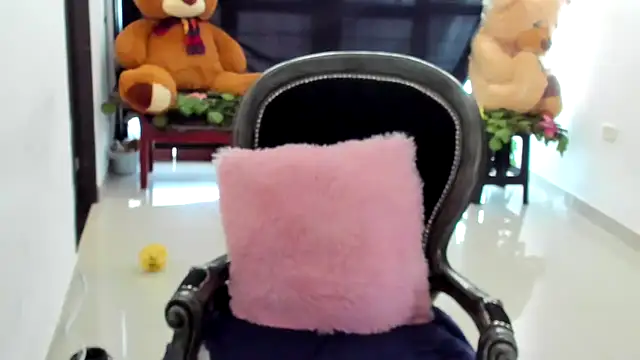 __Emma__11__Lecat_'s cam snapshot