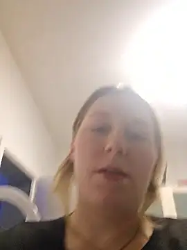 SexyJoanne's cam snapshot