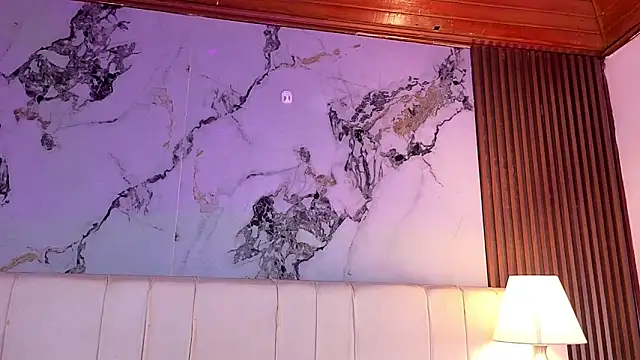 Sara_Collinss_'s cam snapshot