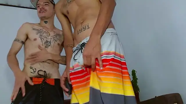 skinny23cm live sex cam