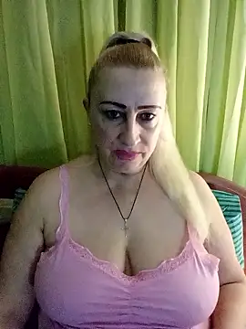 Esenia505's cam snapshot