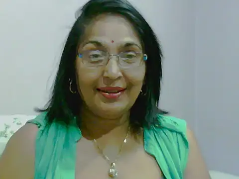 sexy69hotmum's cam snapshot