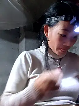 gio-thu live sex cam