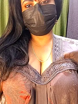 Honey-flowerr's cam snapshot