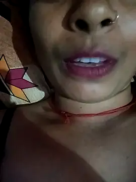 Arti_hot44A live sex cam