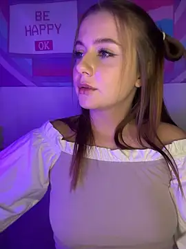 xopeach's cam snapshot