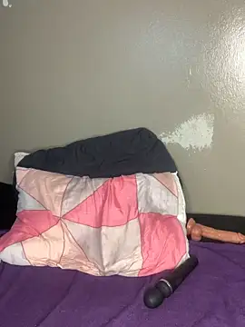 liztaylor's cam snapshot