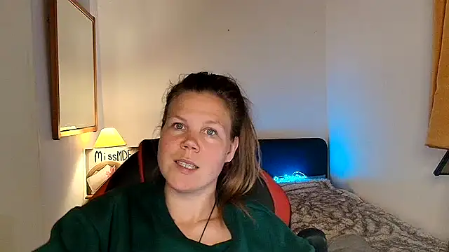 CallMeMaria's cam snapshot