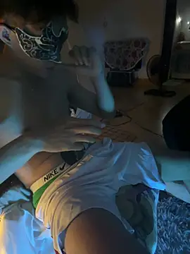 boyhigh1997 live sex cam