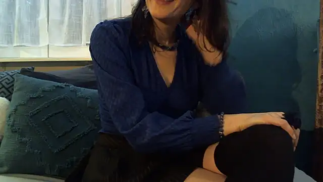 OndeSensuelle's cam snapshot