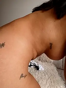 DiosaFortuna live sex cam