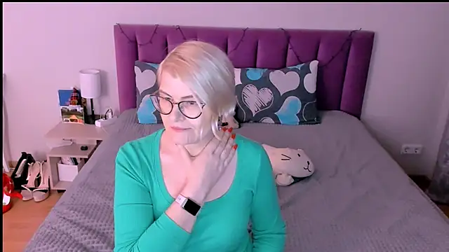 sabrinamacmarren's cam snapshot