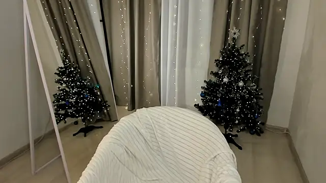 EffieMinki live sex cam