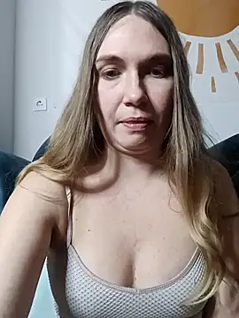 KisaVixen's cam snapshot