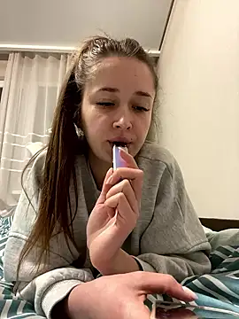 Angel_hotyy's cam snapshot