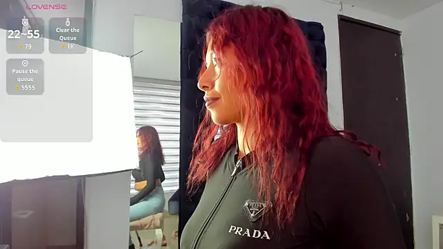 melanie_roux__'s cam snapshot